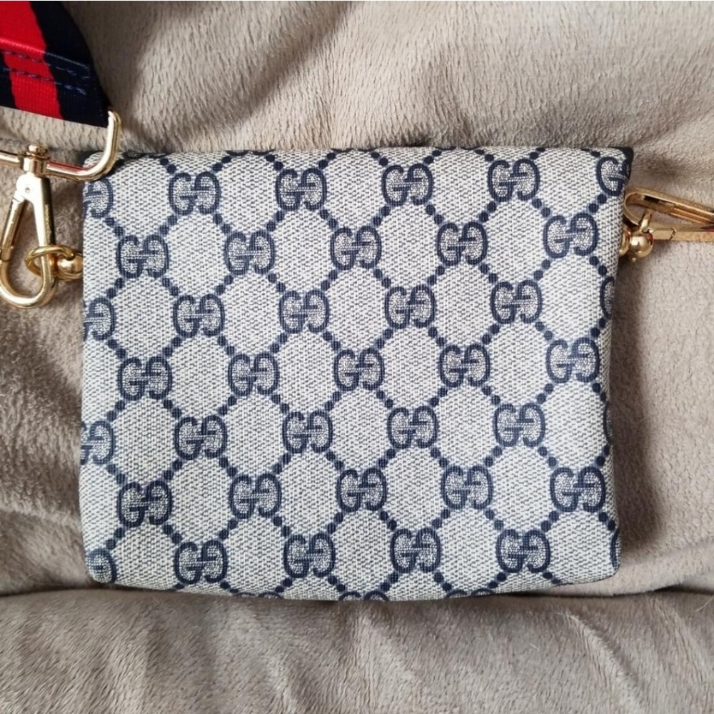 Authentic Vintage Gucci Crossbody Clutch Fanny Bum - Picture 4 of 12